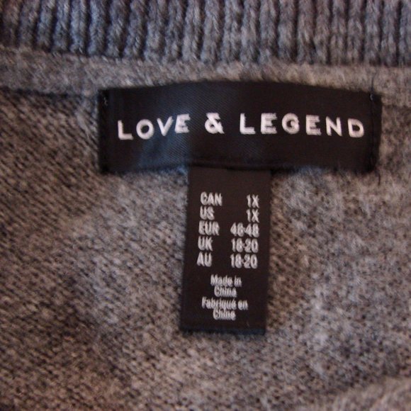 Love & Legend Rudolph Reindeer Gray Sequin Christmas Sweater Plus Size 1X - Picture 16 of 16